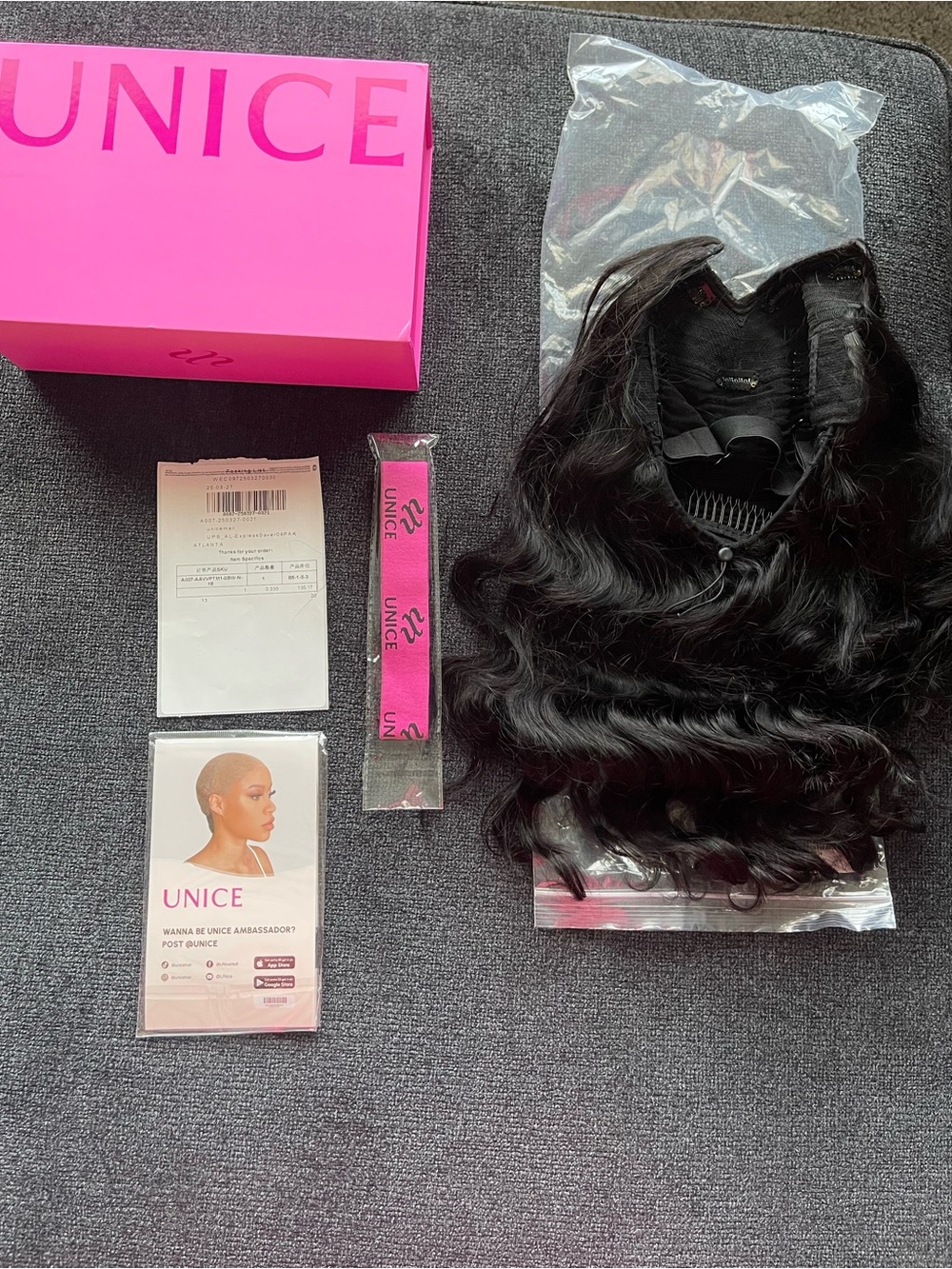 Unice 18inch Body wave V-part Wig (Not Used)